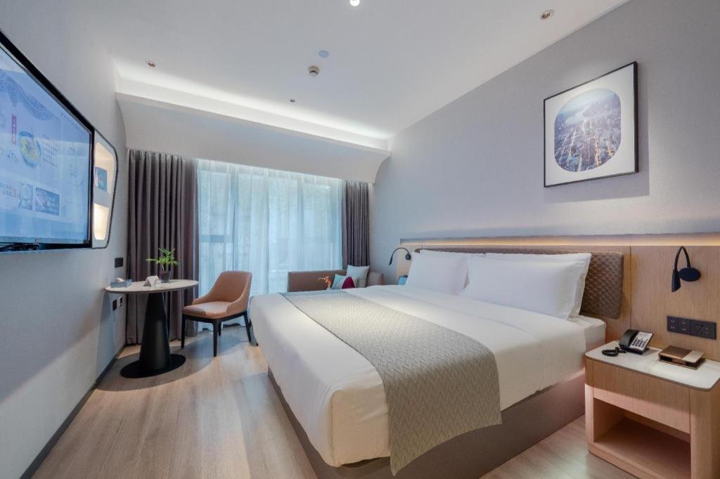 Home Inn Plus Shanghai Pudong Airport Chuansha Branch Exterior photo